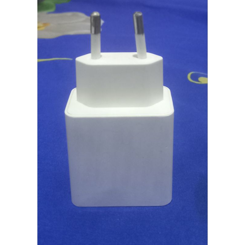 Charger Asus 2A Ori bawaan HP