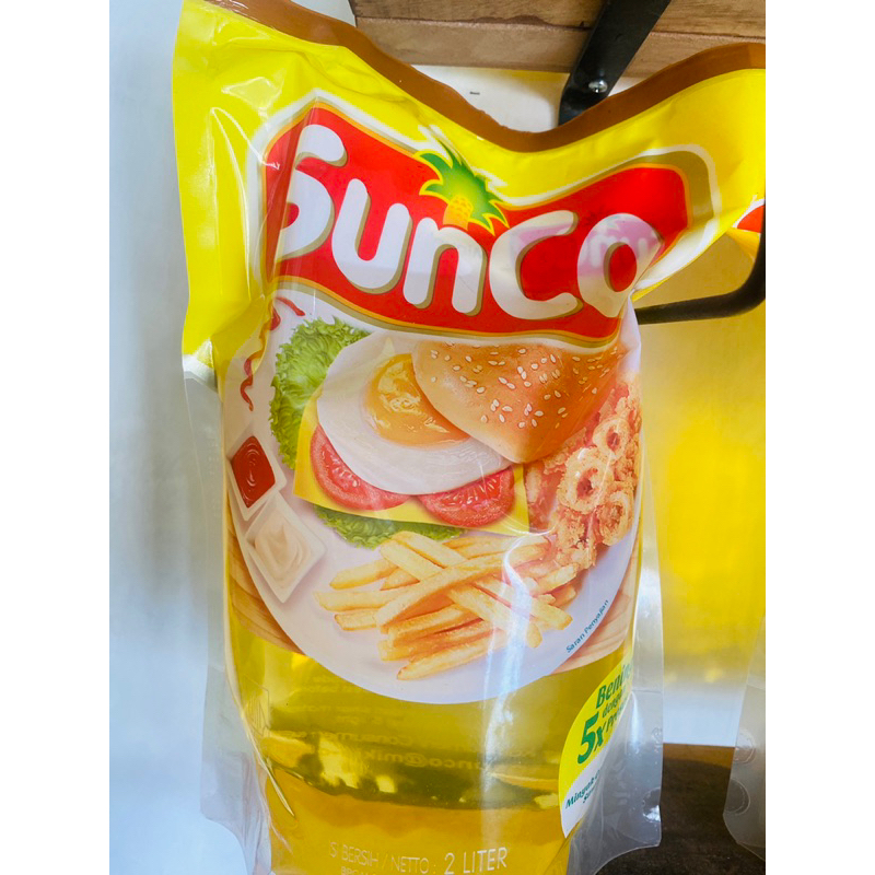 

sunco minyak goreng 2 liter kemasan pouch