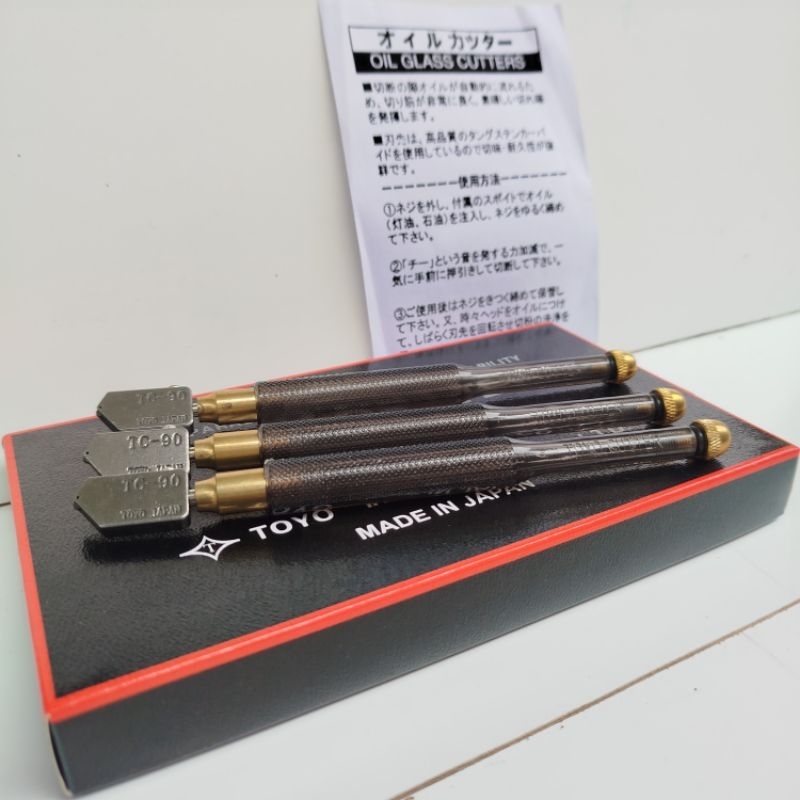 

Toyo Tc90 Alat Pemotong Kaca Toyo Cutter Pisau Potong Kaca Original - StarTeknikPro