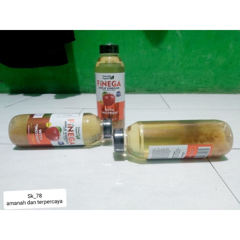 

FINEGA APPLE VINEGAR cuka apel alami 500 ml andalan pencernaan anda