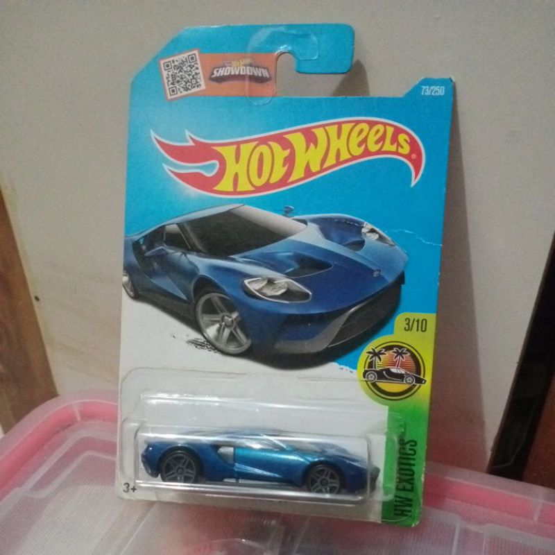 Hot Wheels 17 Ford GT biru