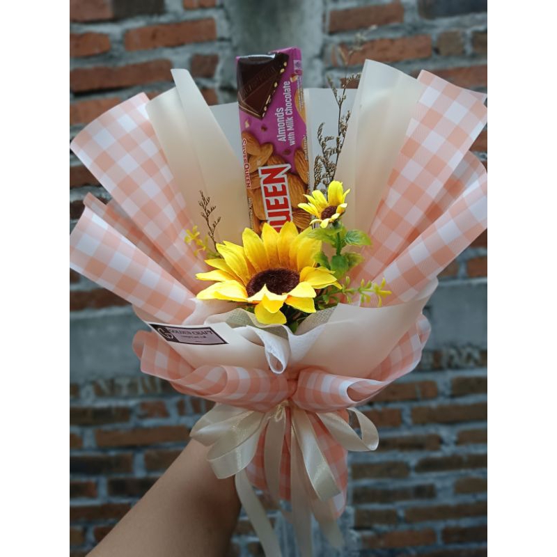 Buket Coklat/Buket Silverqueen/Buket Valentine/mini buket