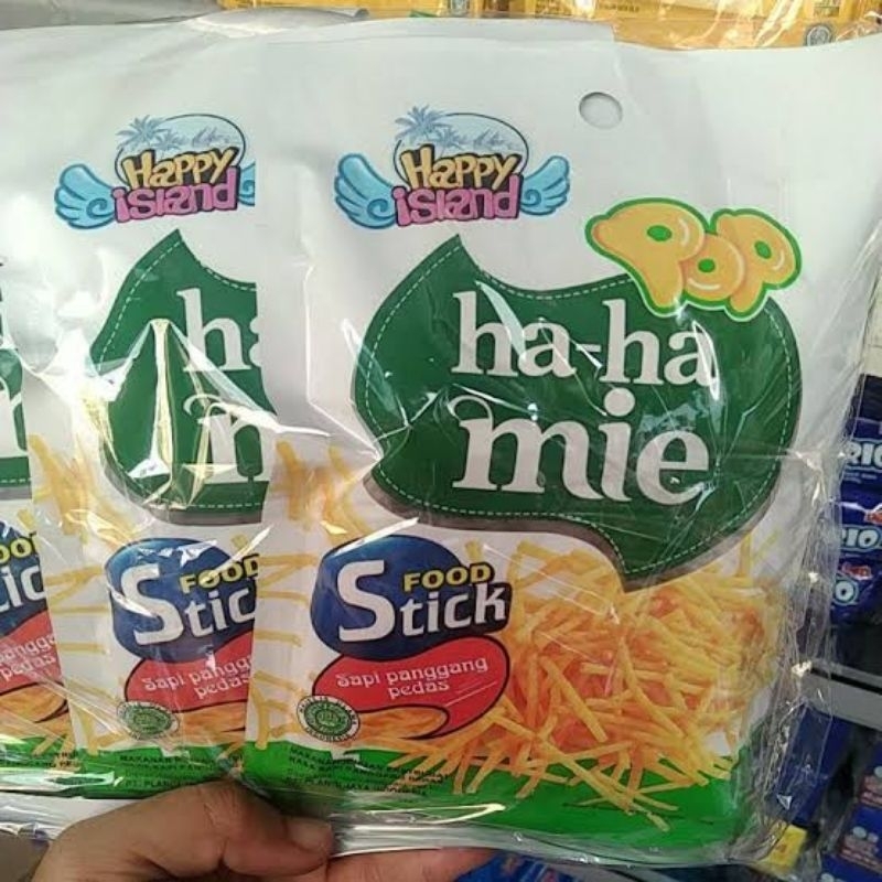 

Ha - ha Mie Stick Food rasa sapi panggang pedas isi 10 psc