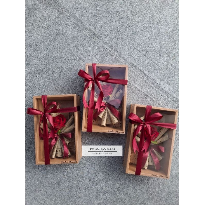 

giftbox bunga | gift valentine | paket giftbox | hadiah | kado ulang tahun