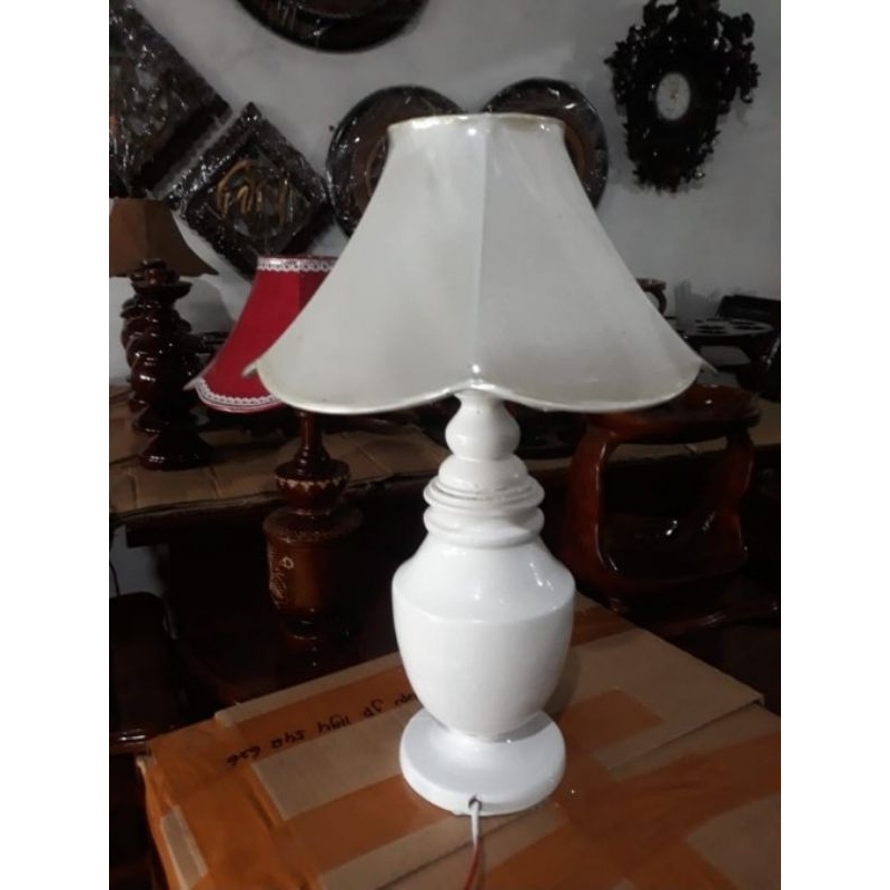 lampu meja ,lampu hias,lampu pojok,lampu belajar jati