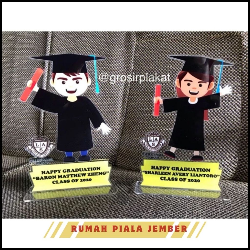 Plakat Wisuda Murah Akrilik