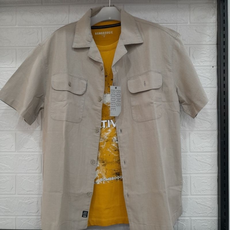 kemeja lengan pendek bombboogie original Regulerfit Khaki 22938B5KH