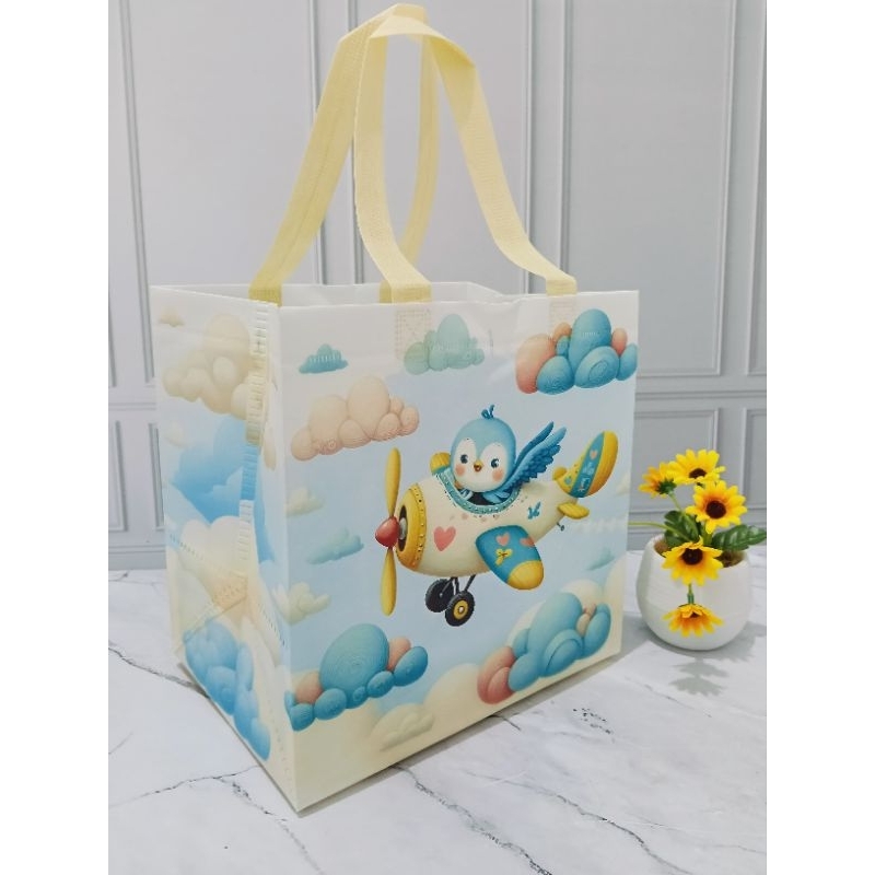 

(LUSINAN )Goodiebag ulang tahun baby dino 25x25x12 - Goodiebag laminasi ulang tahun anak