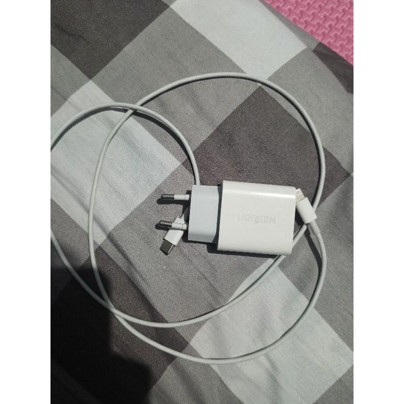 kepala charger ugreen