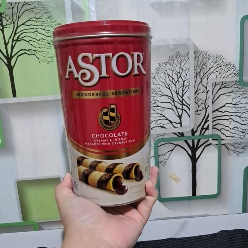 

Astor coklat kaleng 330gram