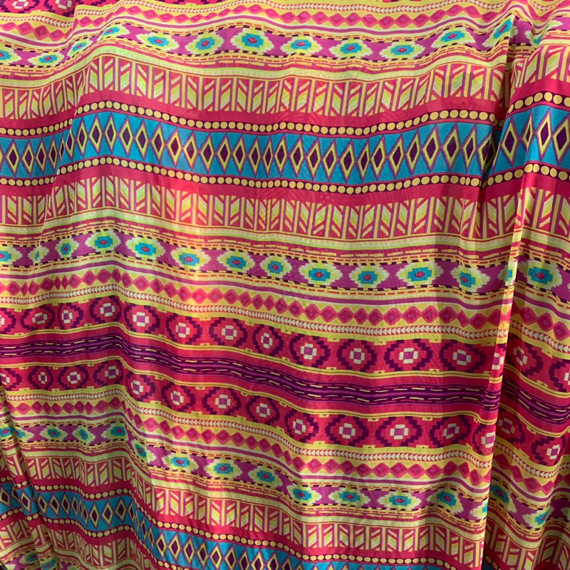 kain ceruti motif etnik - kain ceruty motif - kain sifon motif premium