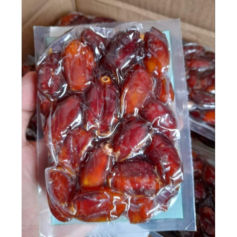 

KURMA DATE CROWN 250Gram