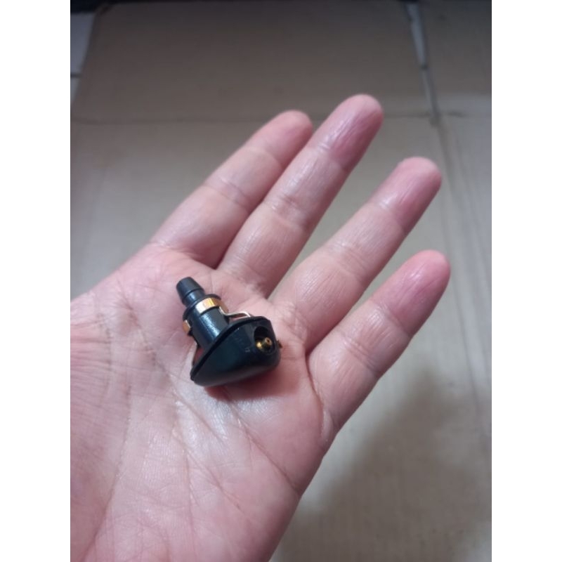 Nozzle Semprotan Air Wiper Kijang Super Kf40,Kijang Kapsul Kf60
