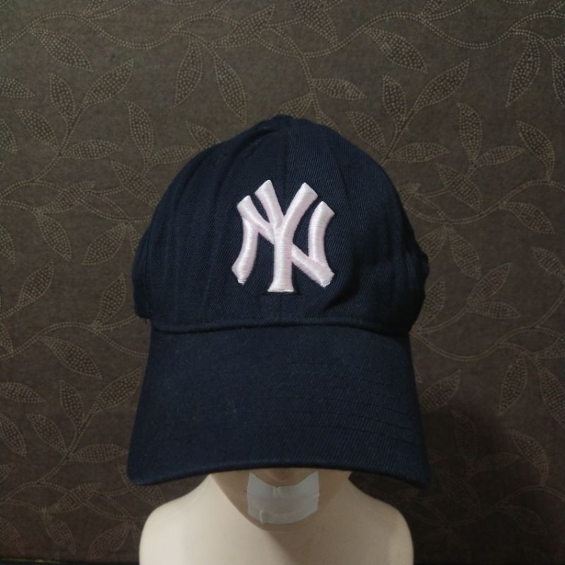 Topi NY by MLB Yankees baseball dewasa navy , Bekas second branded original