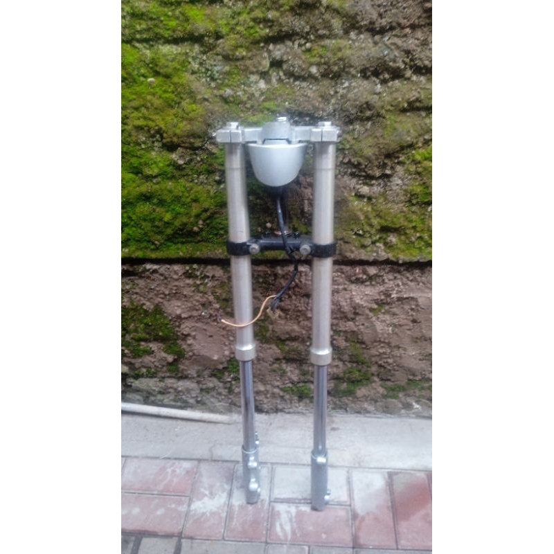 shockbreaker depan usd minerva sudah costum trail PNP bebek Honda tinggi 83cm original bekas