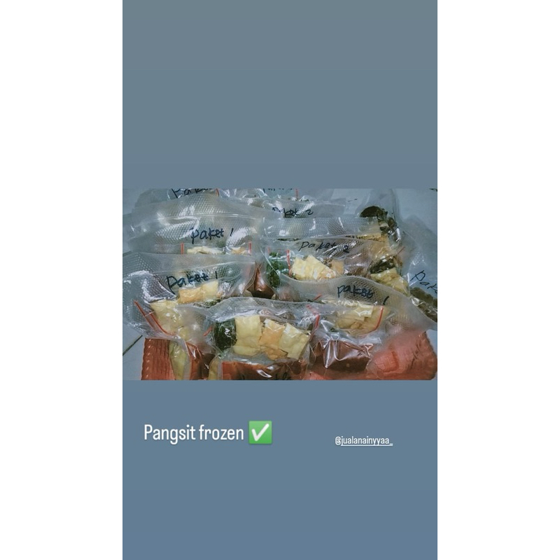 

Pangsit Frozen pedas Versi kuah dan basah