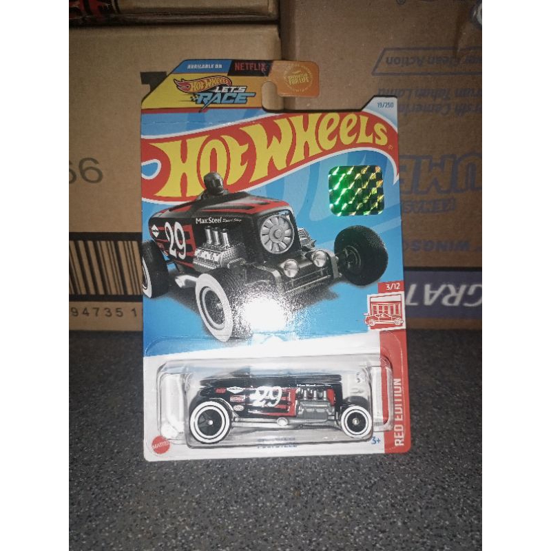 Hot Wheels - Red Edition - Target Exclusive - Max Steel
