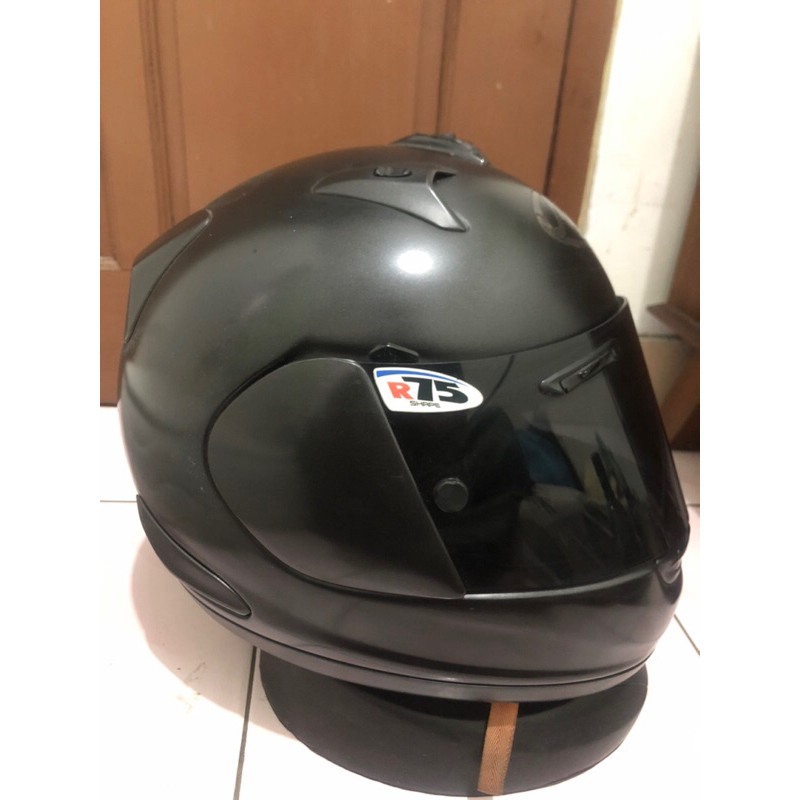 helm Arai astro IQ size L
