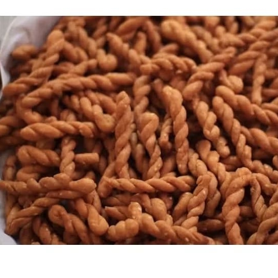 

kue untir-untir/kue tambang