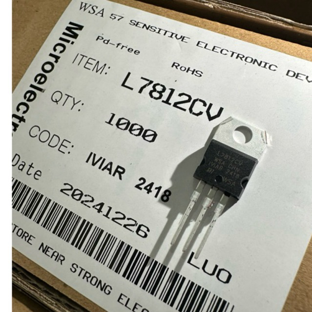 IC 7812 L7812 TRANSISTOR
