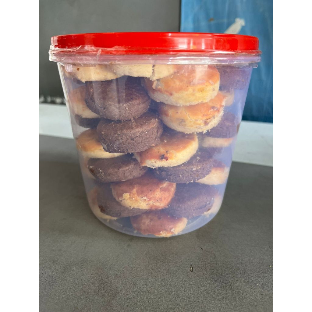 

Kue Kacang Mix berat 900 gr -1000 gr