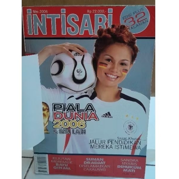 preloved majalah Intisari thn 2006 artikel Piala Dunia World Cup 2006