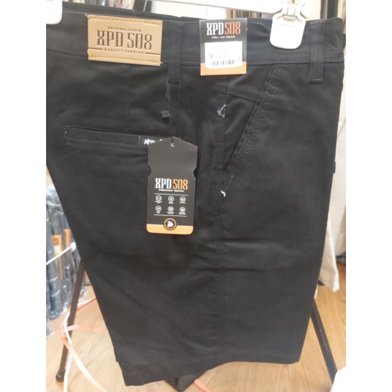 CELANA CHINOS PENDEK PRIA XPD508