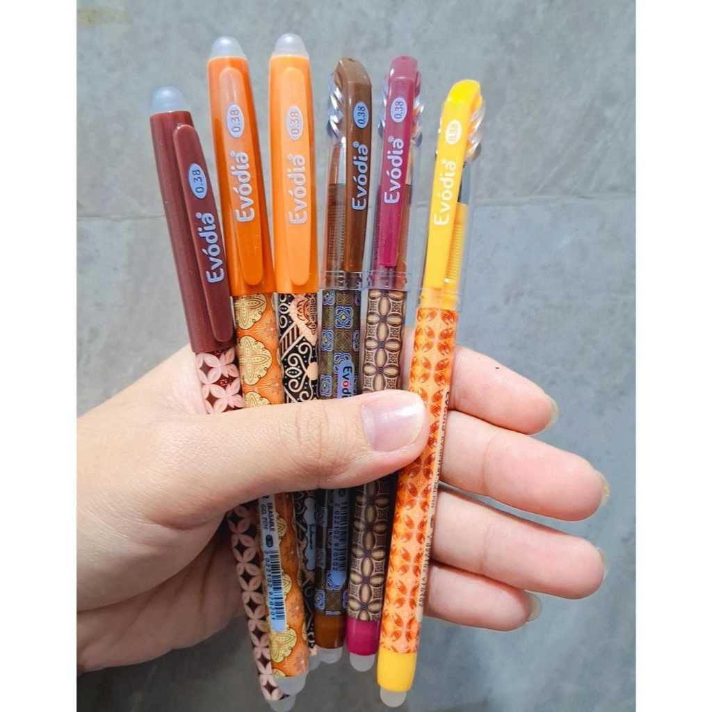 

(1pc) PEN BATIK EVODIA / PEN ERASABLE EVODIA BATIK SERIES / PEN GEL ERASABLE