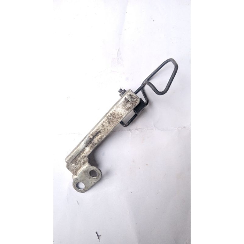 breket selang rem mio smile / besi penahan selang rem depan mio smile original copota