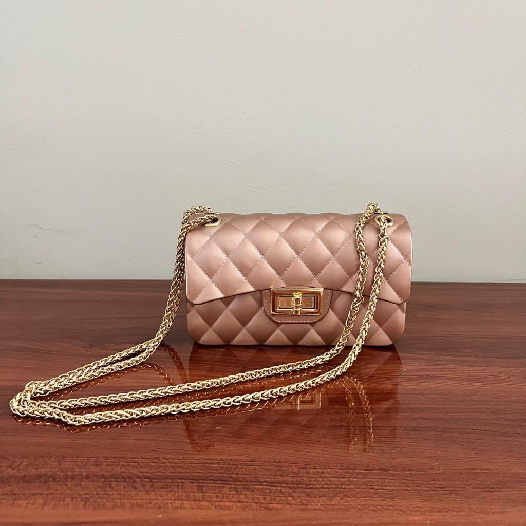 Preloved Chanel Inspo Jelly Bag
