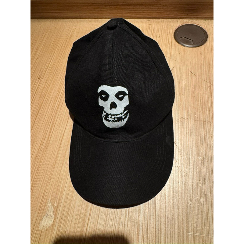 Topi Misfits Original 100%