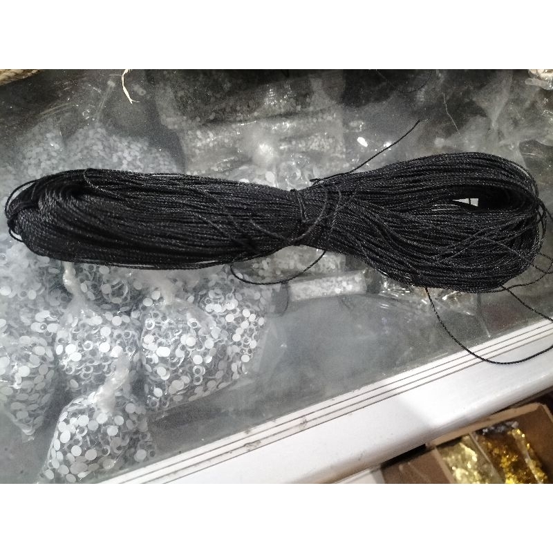 

TALI TAMPAR HITAM KECIL