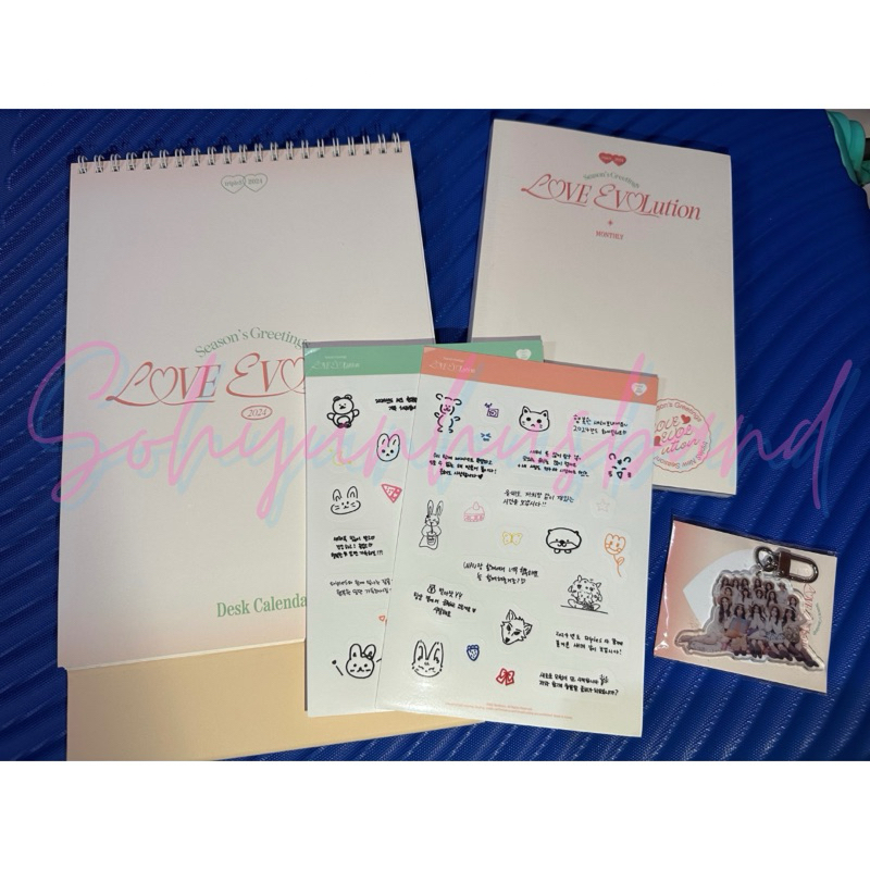 Official tripleS LOVEEVOLution Calender Planner Sticker Keyring Season’s Greeting