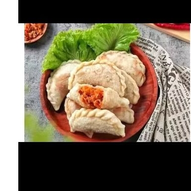 

cireng isi mix(bakso 2,ayam 2,sosis 2)