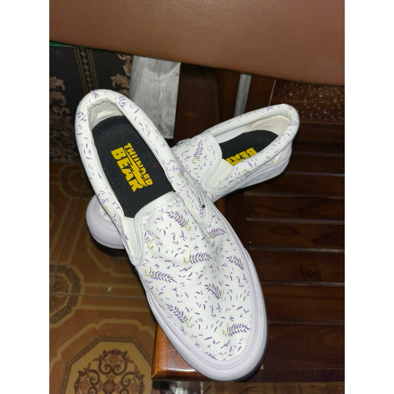 preloved sepatu slip on thunderbear unisex