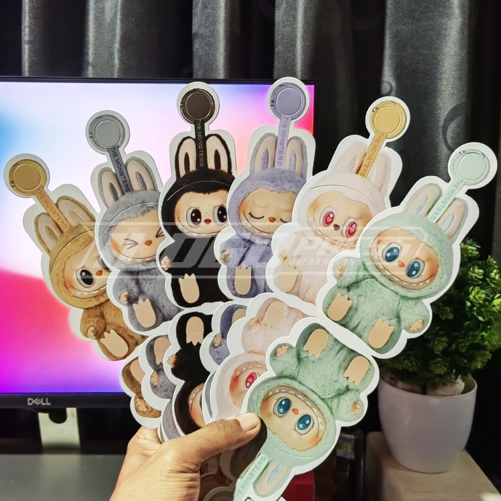 

[ 1 Pack isi 10 ] AMPLOP Labubu 3D BELUM DILEM - Bahan Ivory Tebal 210 Exclusive 7,2x15 cm