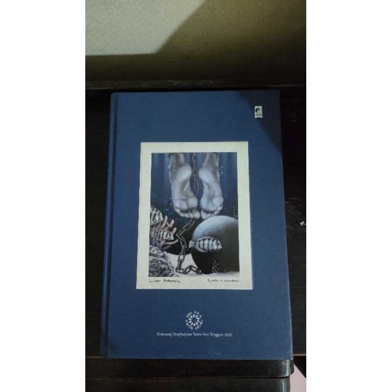 preloved laut bercerita hard cover