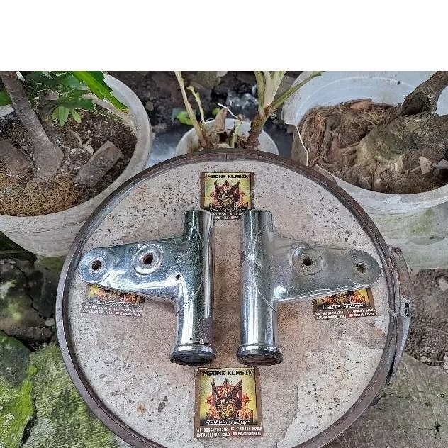 kupingan binter merzy platina ORIGINAL kupingan lampu binter merzy kz200 platina kupingan lampu depa