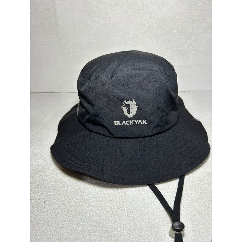 Topi BLACK YAK ORIGIANAL