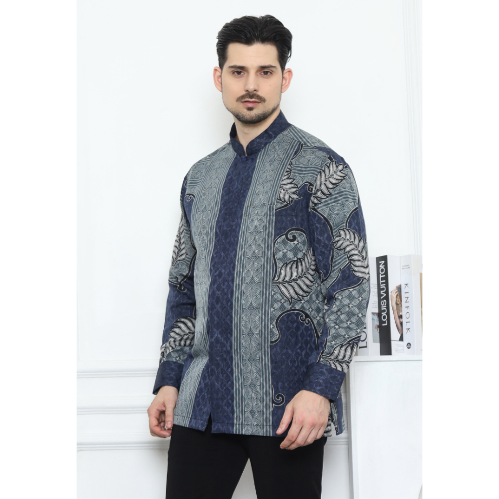 Arjuna Weda Koko Batik Pria Motif Semanggi