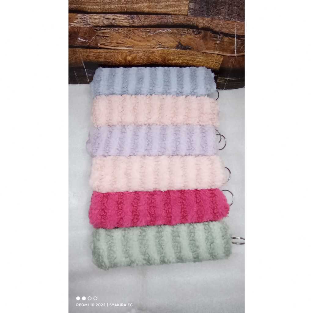 

KOTAK PENSIL///TEMPAT PENSIL//TEPAK BULU