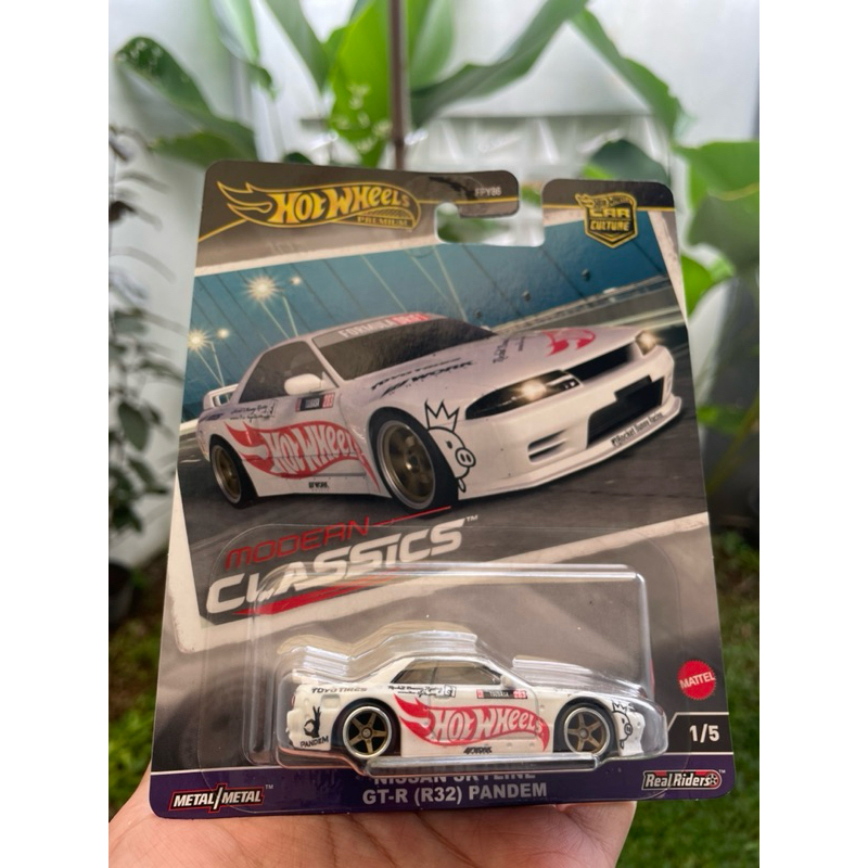 Hot wheels Premium Modern Classics Nissan Skyline GTR R32 Pandem