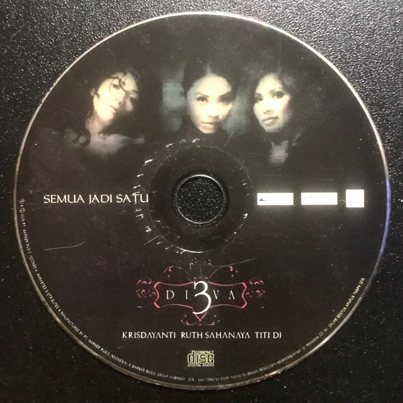 CD ORI 3 DIVA TANPA COVER DAN MIKA