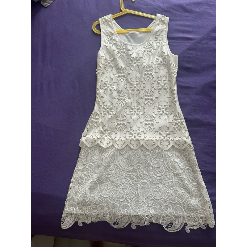 PRELOVED Dress Putih