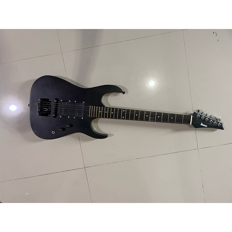 Gitar elektrik ibanez custom