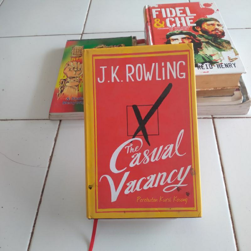 j. k. rowling the casual vacang