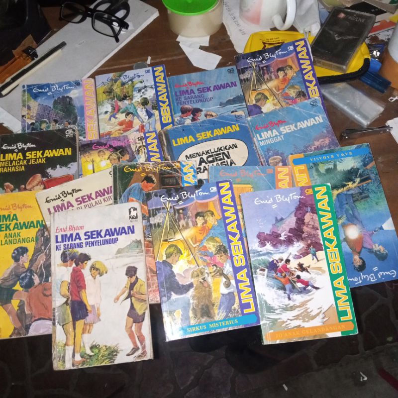 lima sekawan/enid blyton @
