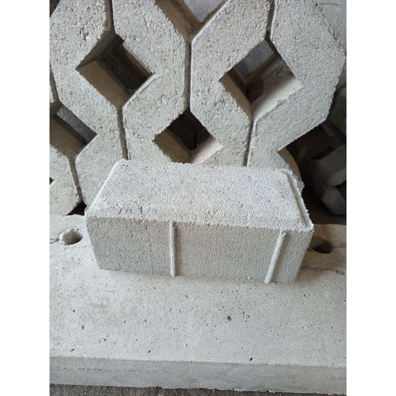 Paving Block Mesin 8 cm K-300