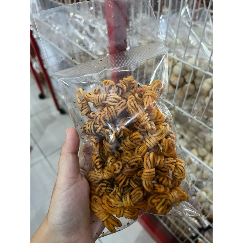 

KERIPIK MIE