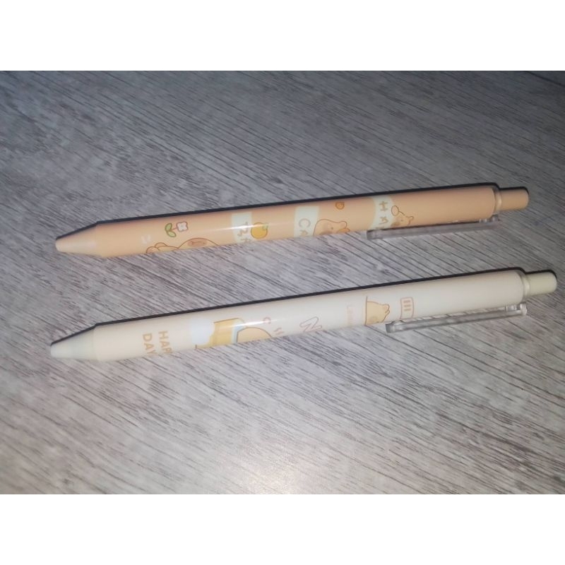 

Bol poin/pulpen karakter Capybara